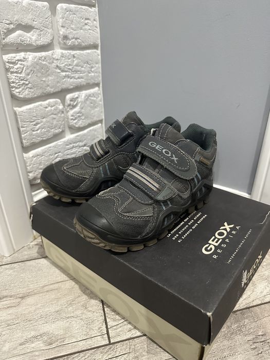 Демисезонные ботинки Geox 30 размера