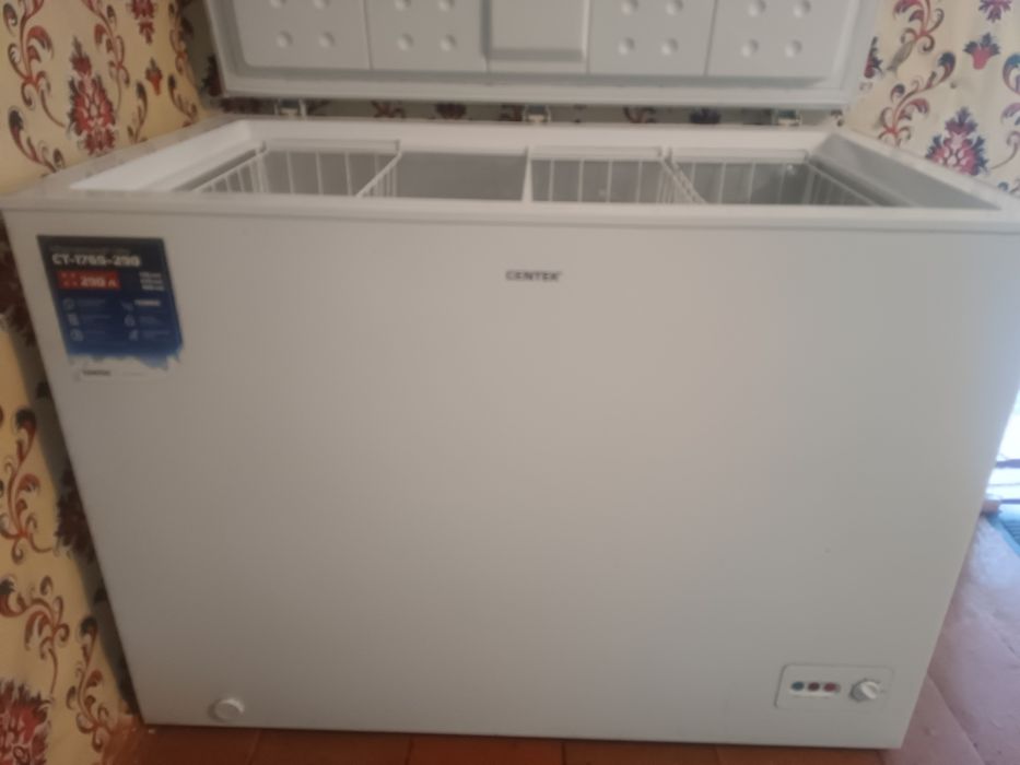 Продам морозилку