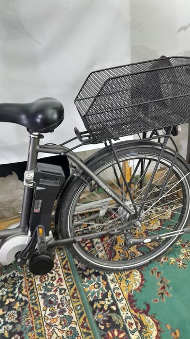 Bicicleta electrica cu baterie de 36w cu celule noi
