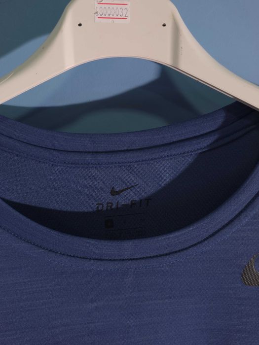 NIKE Dri-Fit Тениска/Мъжка S