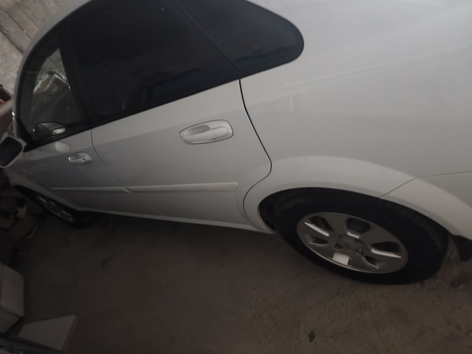 Жентра 2014 родной механика бензин