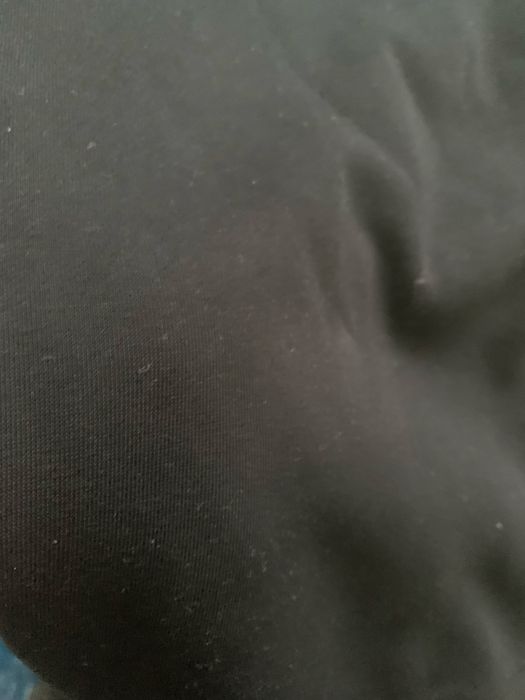 Продается спортивный костюм