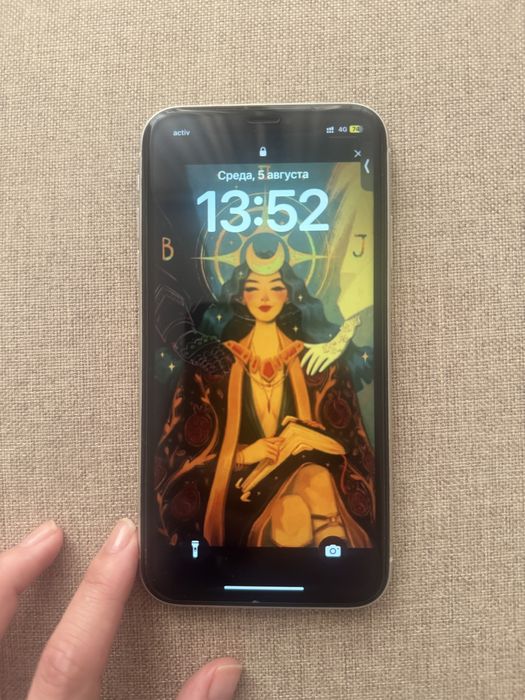 продаётся iphone 11