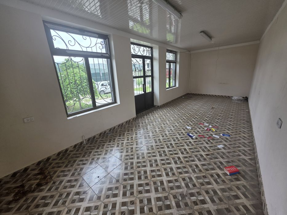 Аренда нежилого помещения 25 и 36 м², Мирабадский район, справа от РОВ
