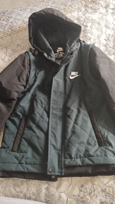 Куртка демисезонная на мальчика