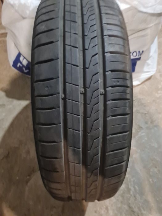 4 бр. Гуми Hankook 185/65/15