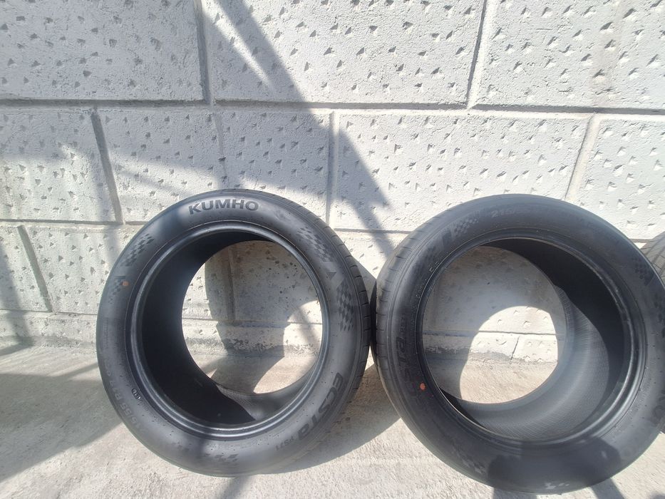 Cauciucuri  de vară  Kumho ecsta  PS 71 215/55/18