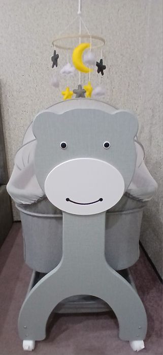 Кроватка на пульте управление с блютузом! НОВАЯ.