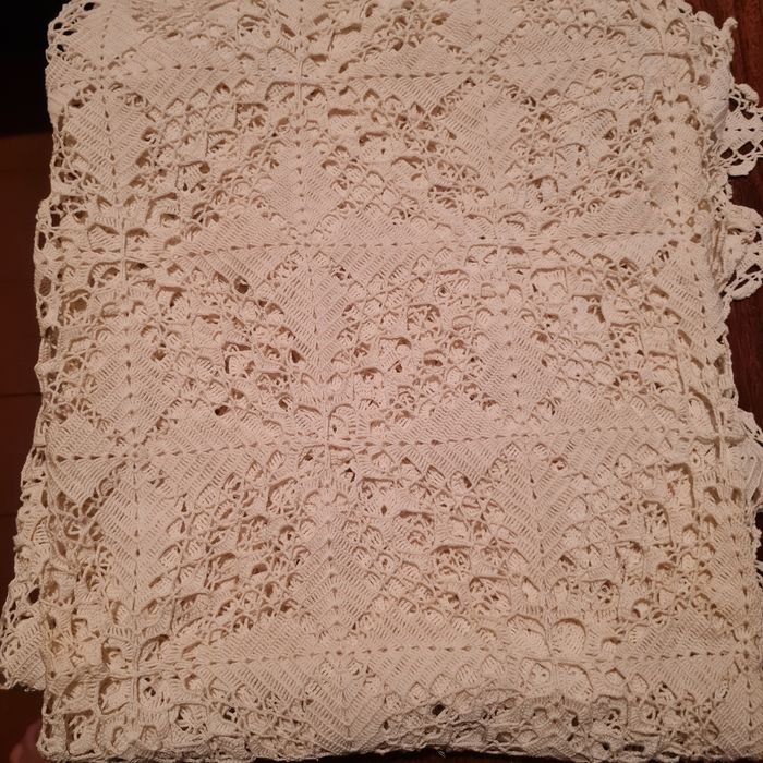 Плетени кувертюри за спалня