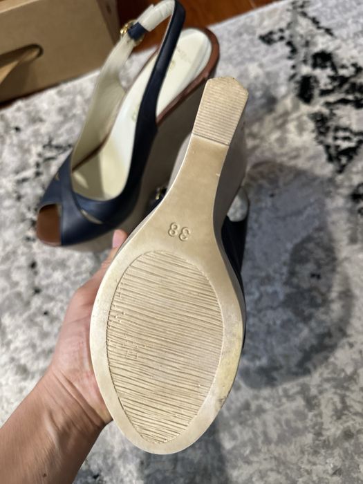 Босоножки женские на платформе