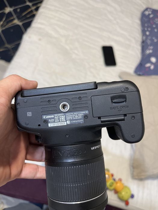 Canon 750D в отличном состояний