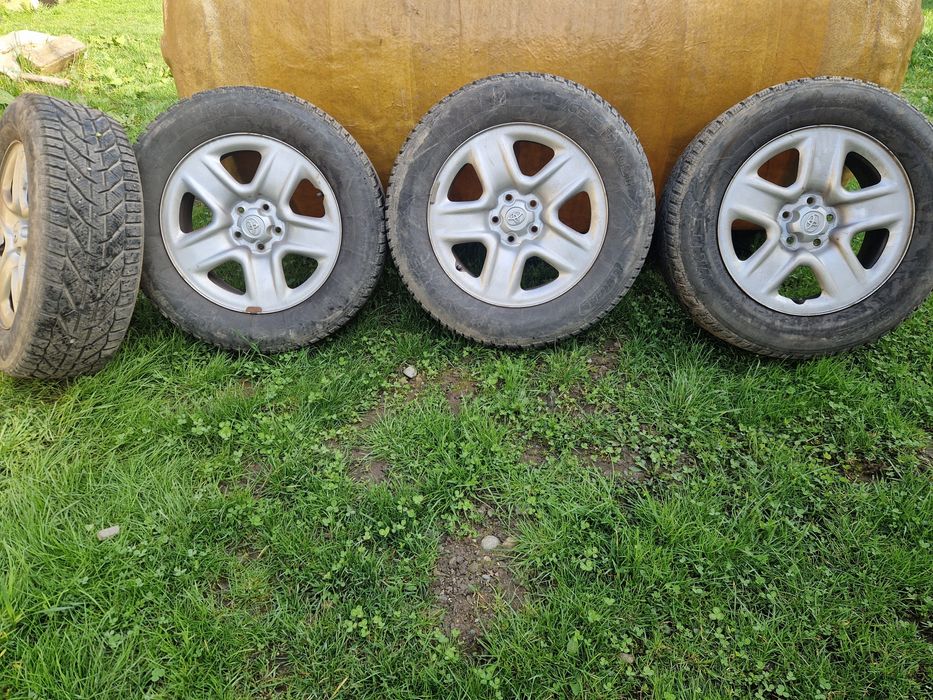 Roti cu anvelope de  iarna Toyota Rav 4, dot 2021