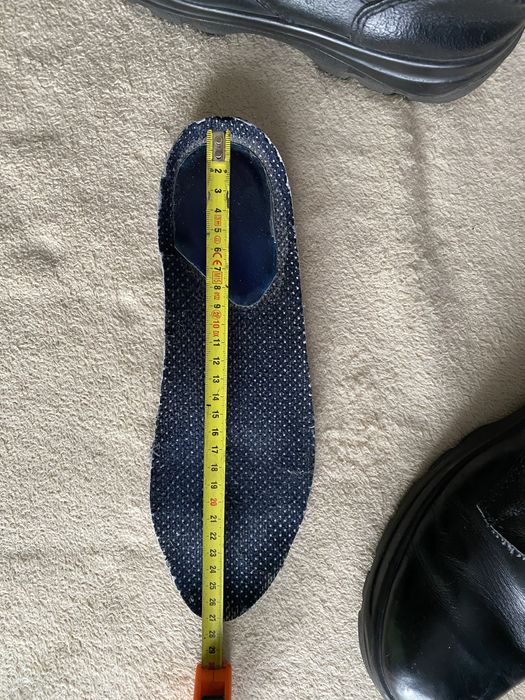 Bocanci piele marimea 42 ( 27,5 cm )