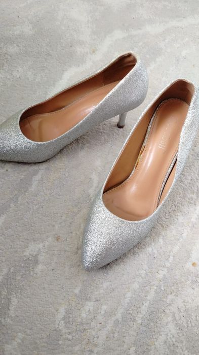 Продам туфли 37 размер