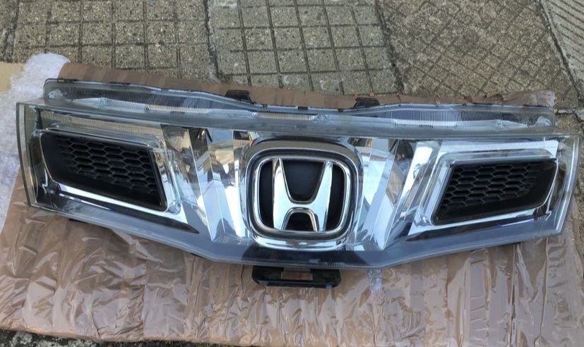 Декоративна решетка Хонда Сивик Civic