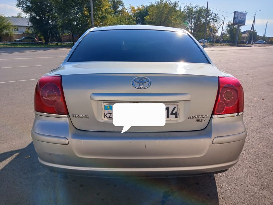 Продам тойота авенсис