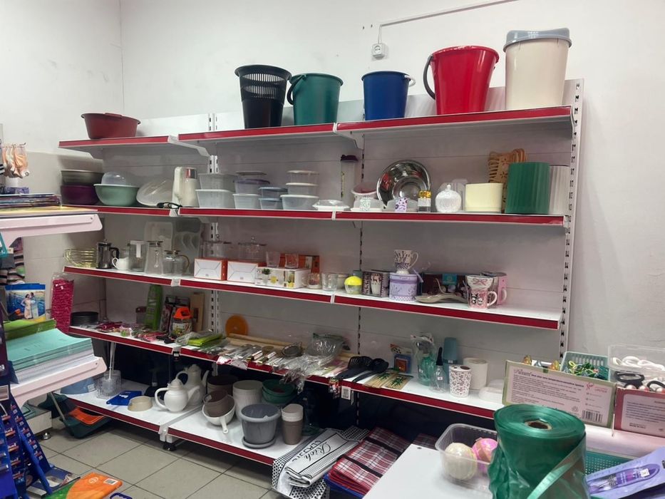 Полки/оборудование для магазина