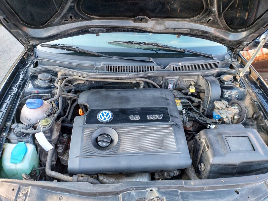 Vând Golf IV cu GPL