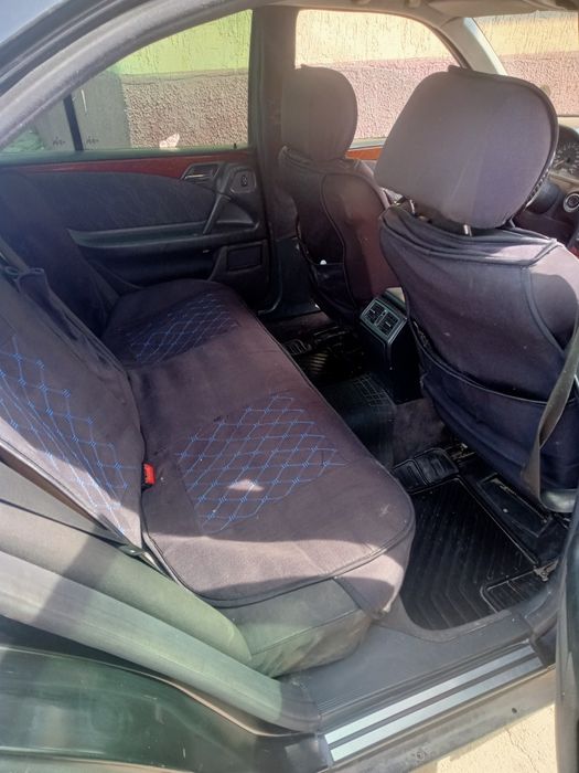 Машина сатам мерс