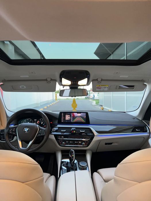 BMW 5 Series 2019 — imagine 5