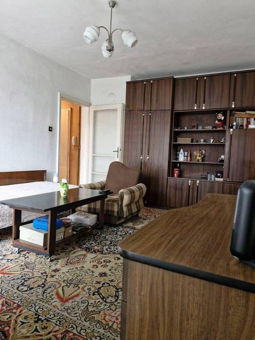 Двустаен апартамент в ж.к Славейков