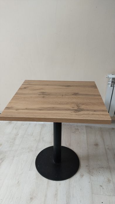 Стол для столовой, кофейни