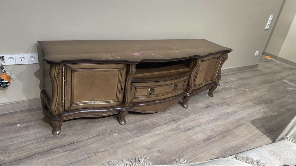 Тумба под телевизор