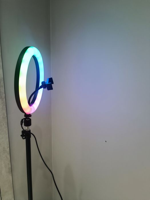 Лампа круглая!!!