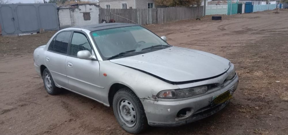 На разбор митсюбиси галант