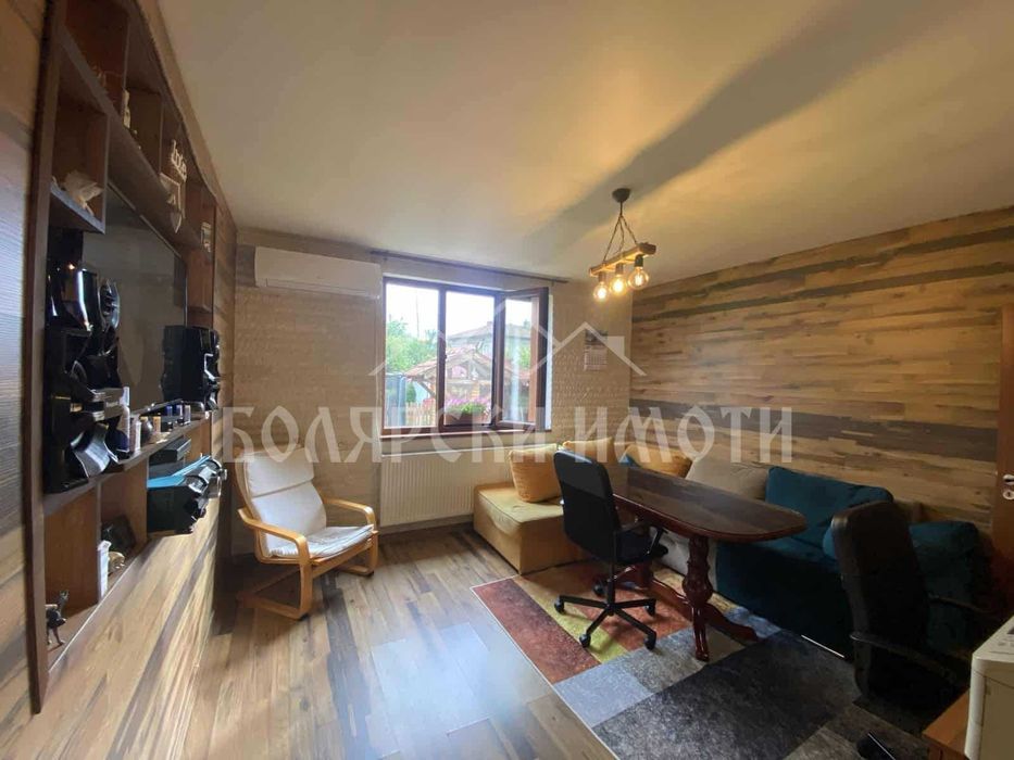 Продава се Къща в Дебелец - 110 кв.м за 1955 €/кв.м - Снимка #8