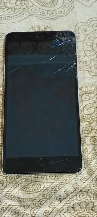 Продам телефон MI not 3 Pro на запчасти.