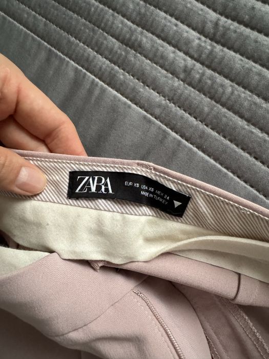 Костюм брючный Zara