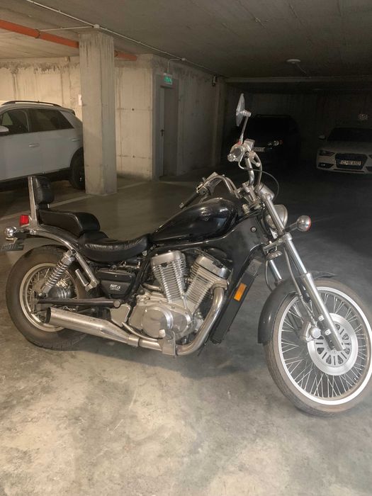 Vand SUZUKI Intruder