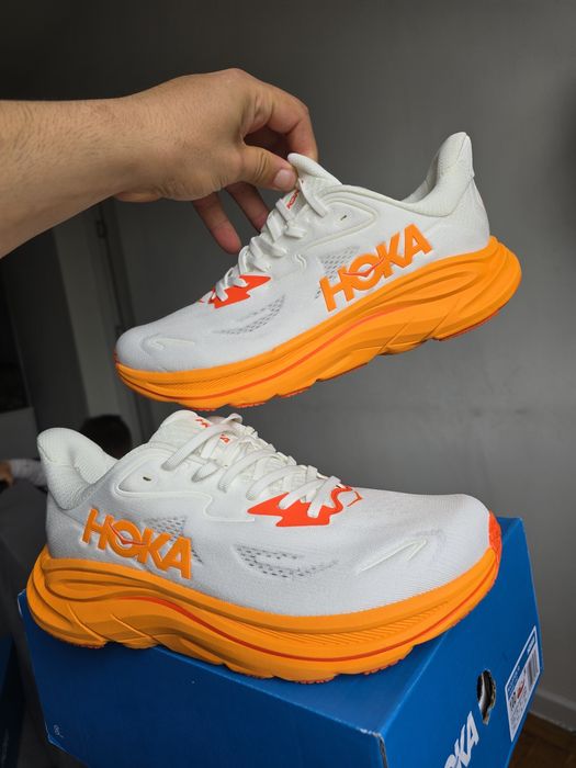 Hoka Clifton 10 marimea 43 1/3 si 44 Noi
