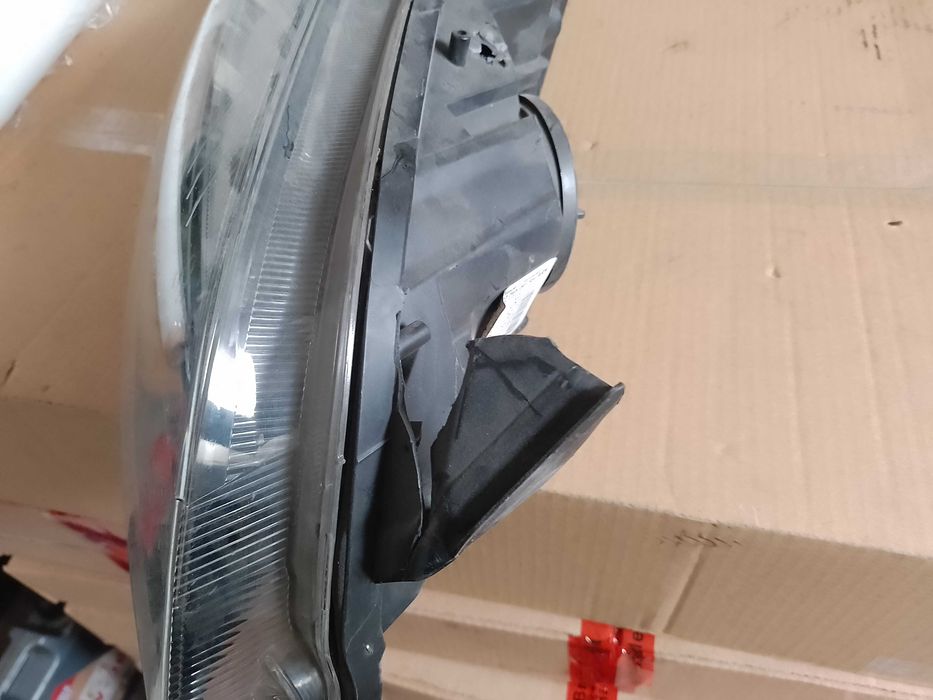 Десен фар за Опел Астра