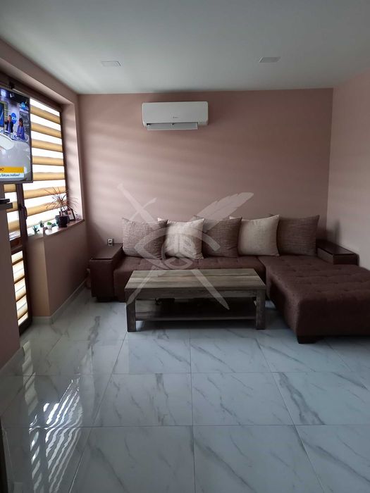 Продава се Двустаен апартамент в Стара Загора, Опълченски - 70 кв.м за 2129 €/кв.м - Снимка #1