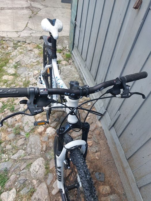 Vând bicicleta de dama HAIBIKE