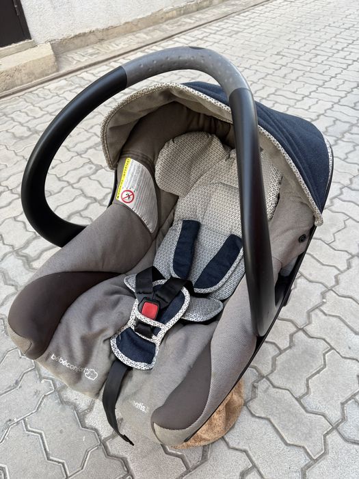 Продам автолюльку Bebe confort