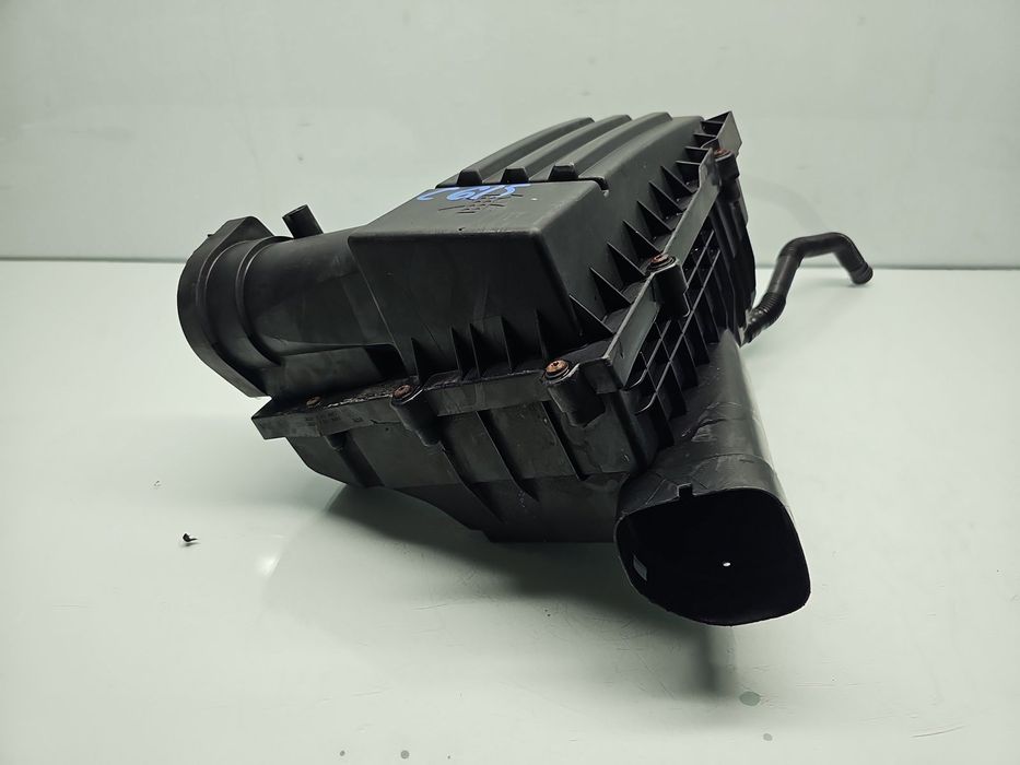 Carcasa filtru aer Volkswagen Passat B6 (3C2) [Fabr 2005-2010] 3C01296