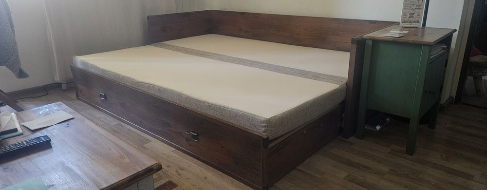 Vand canapea extensibila cu lada pt depozitare