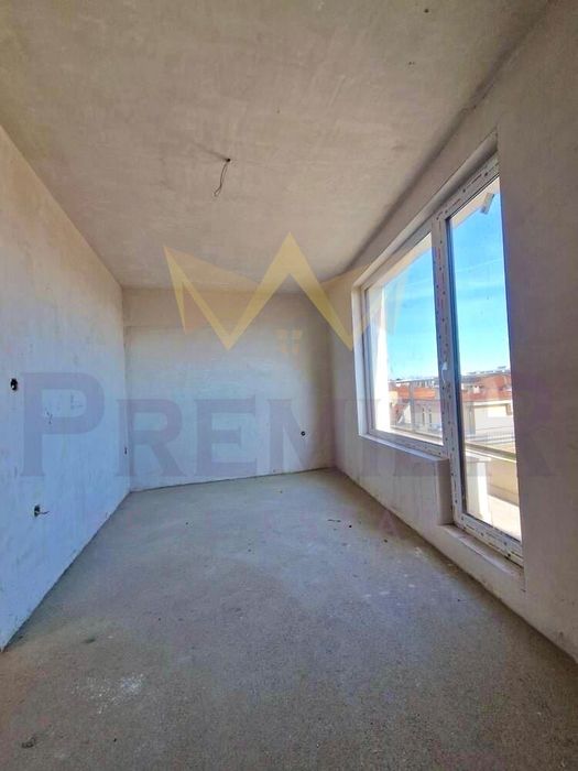 Продава се Тристаен апартамент в Бургас, Сарафово - 145 кв.м за 838 €/кв.м - Снимка #11
