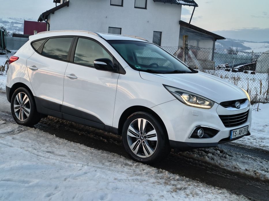 Vand schimb Hyundai IX35 2.0 crdi 4*4  2014 184 cai Euro 5