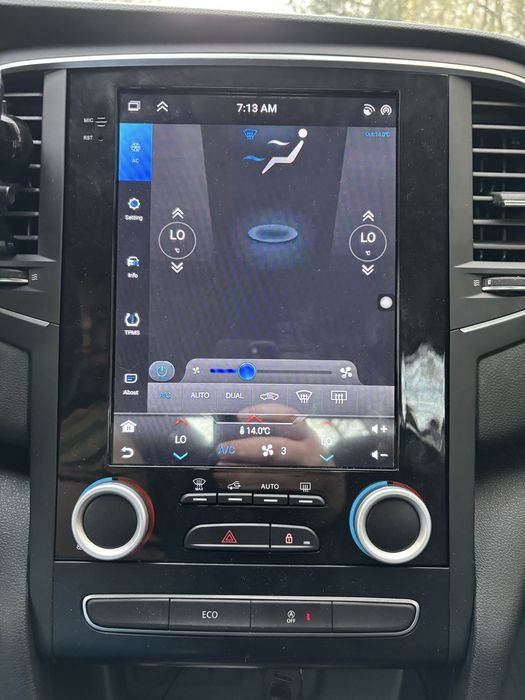 Navigatie Renault cu Android Auto CarPlay Multimedia GPS 4 GB