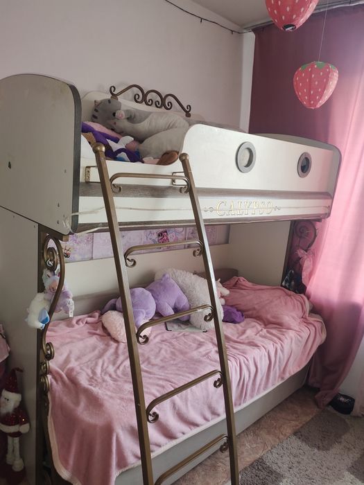 Продам кровать для принцессы или принца