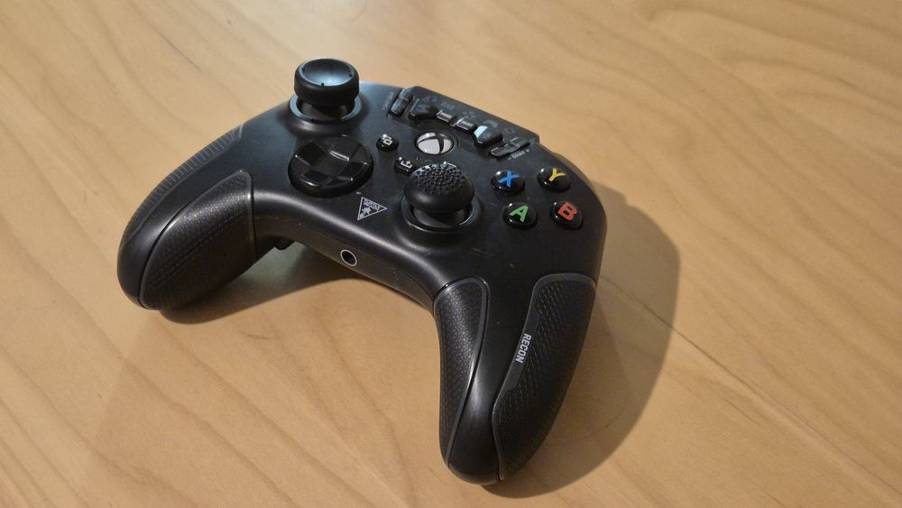 Контролер Turtle Beach Recon