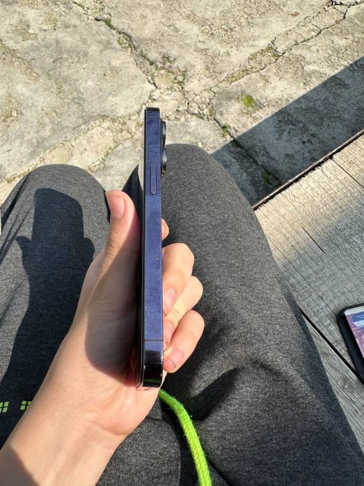 Sotiladi Telfon Toza Ishlashidab muammo yoq