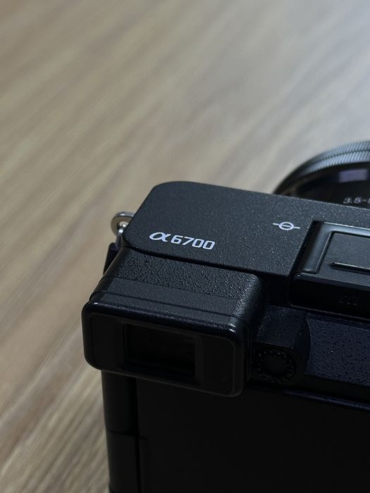 Sony a6700 kit 16-50