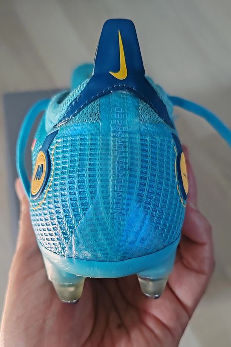 Ghete de fotbal Nike Mercurial Vapor 14 Elite 38.5