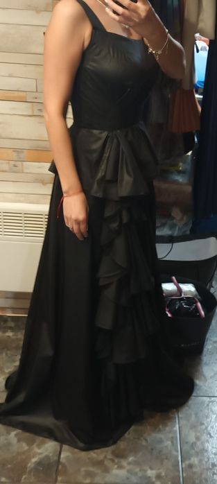 Уникална рокля за повод