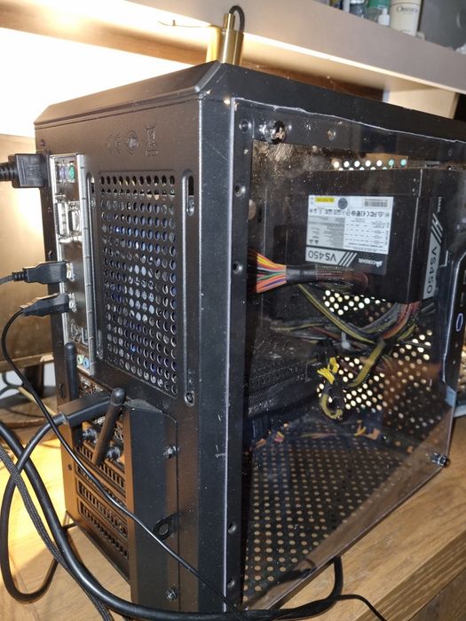 Pc gaming i5-7500 ,gtx 960 2 g /ssd 120 gb